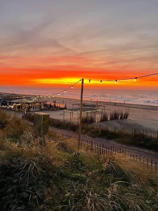 Cozy Beachfront Apartment Central In Town Zandvoort Netherlands