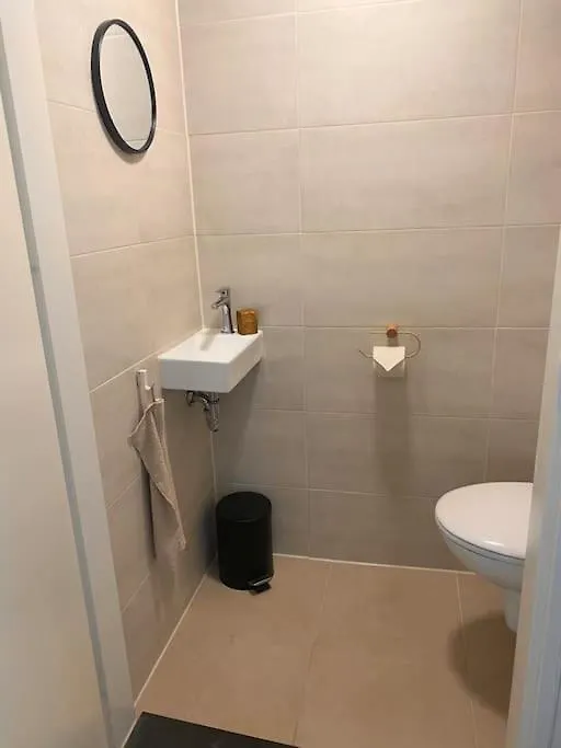 Cozy Beachfront Apartment Central In Town Zandvoort